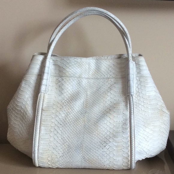 Tod’s python tote - Picture 2 of 7